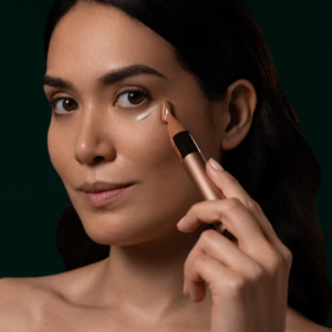 Géto Suprême Le Contour Yeux Et Lèvres